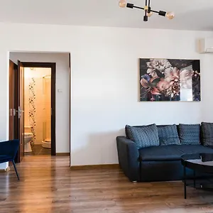 https://apartament-2-camere-ultracentral-piata-universitatii.bucharesthotelsnow.com