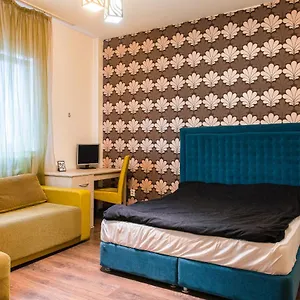 https://apartament-ultracentral-piata-romana.bucharesthotelsnow.com