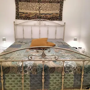 https://la-conchiglia-tra-i-due-mari.sicilyhotelsitaly.net